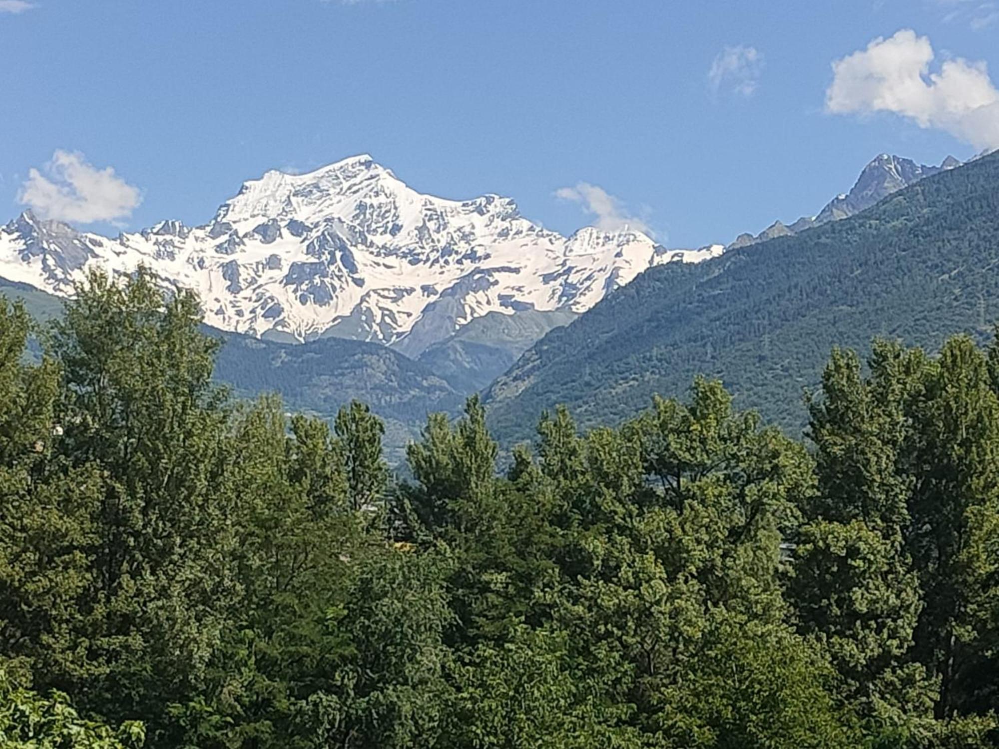 Ospitalita, Natura, Sport A Due Passi Da Aosta Esterno foto